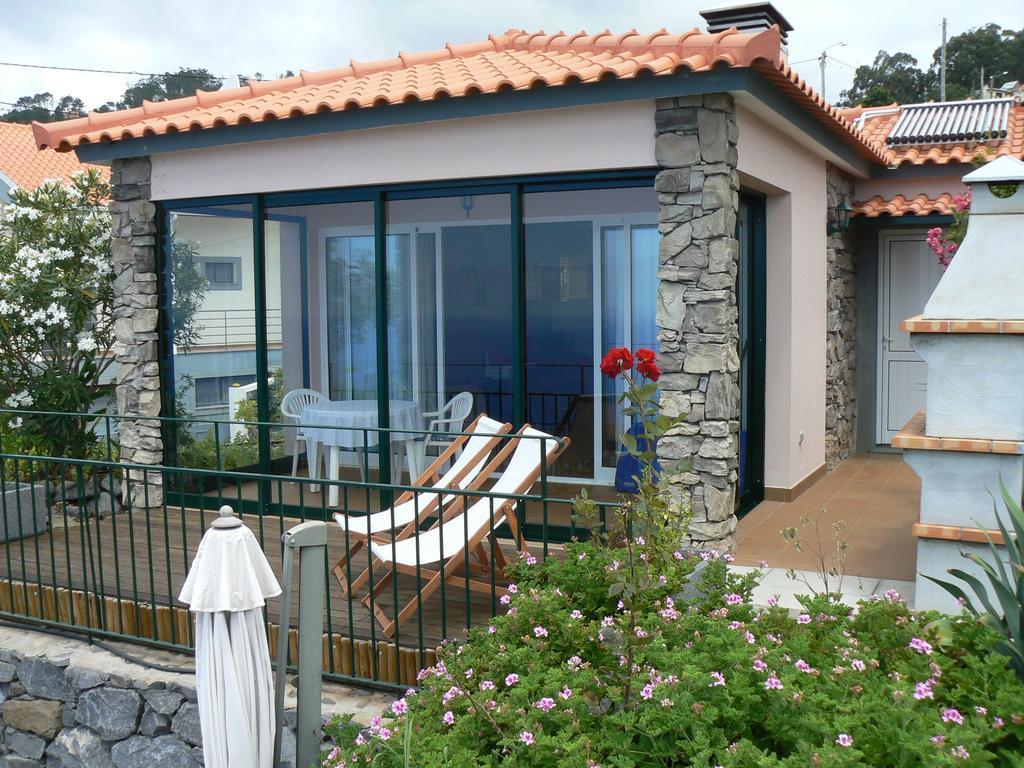 Banda Do Sol Self Catering Cottages Estreito Da Calheta المظهر الخارجي الصورة