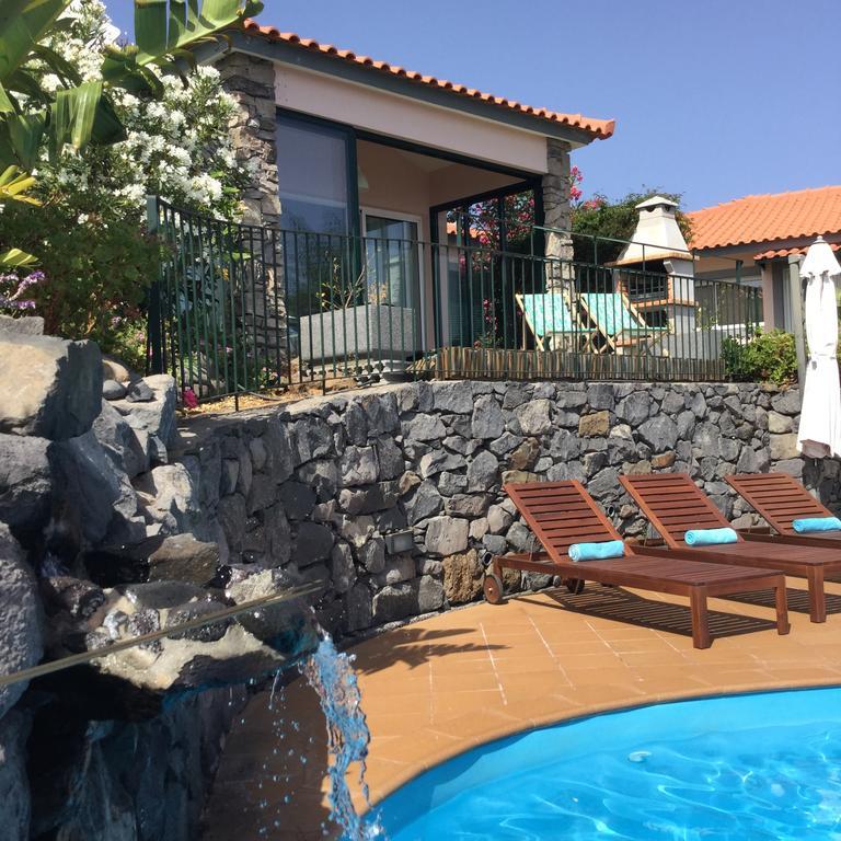 Banda Do Sol Self Catering Cottages Estreito Da Calheta المظهر الخارجي الصورة
